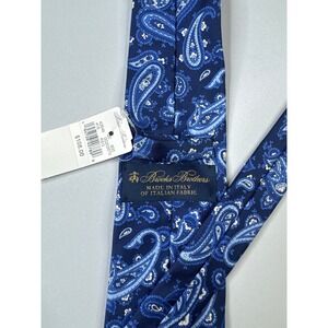 Brooks Brothers Paisley Tie Mens OS Blue NEW Italian Silk Classic Necktie NWT